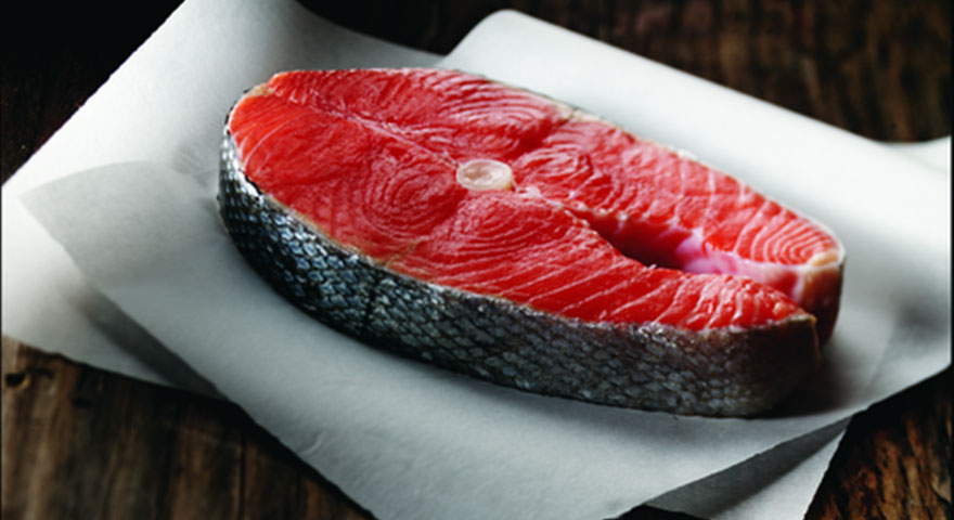 nice WHICH IS HEALTHIER: FARM OR WILD SALMON? Mediterranean recipes healthy, Hea